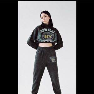 Zara set Sweatshirt and Pant Front Printed